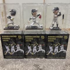 3体セット】阪神タイガース ボブルヘッドフィギュア 2025 佐藤.森下.才