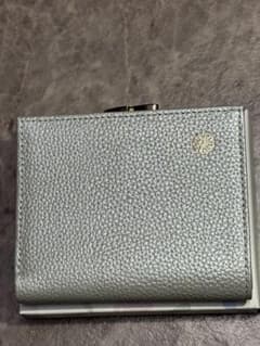 皇居 限定販売 新品 二つ折り財布 がま口タイプ シックなシルバー 菊の