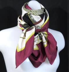 HERMES エルメス 大判スカーフ カレ90 D522 - メルカリ