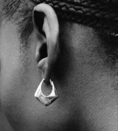 Sophie buhai ソフィーブハイ ピラミッド シルバー ピアス - メルカリ