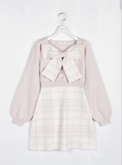 evelyn リボンチェックニットワンピース ピンク - メルカリ