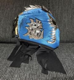 ウルティモ・ドラゴン サイン入り 応援用マスク プロレス - メルカリ