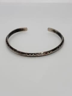 RAY ADAKAI レイアダカイ バングル silver925 ナバホ族 - メルカリ