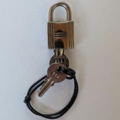 HERMES エルメス カデナ キー2本 #114 南京錠 パドロック - メルカリ