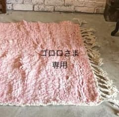 ゴロロさま専用】モロッコ産 ベニワレン ラグ ピンク 150x95 - メルカリ