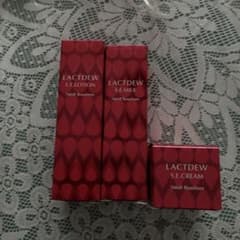 三つ葉様専用 LACTDEW S.E.ローション・ミルク・クリームセット - メルカリ