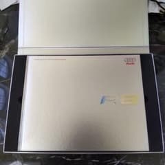 美品2007年4月、Audi R8 カタログ71ページ+DVD - メルカリ