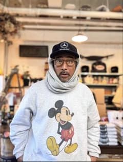 最終値下げ！希少サイズ！Cloveru Mickey Mouse XXL - メルカリ