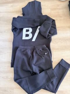 B/ ビースラッシュ セットアップ 上下セット（上S / 下XS）黒 - メルカリ