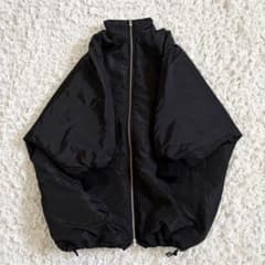 美品】BEARDSLEY ビアズリー 中綿BIG ポンチョ コート - メルカリ