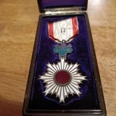 勲六等単光旭日章勲章 - メルカリ
