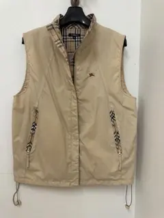 2026年最新】バーバリー ダウンベストの人気アイテム - メルカリ