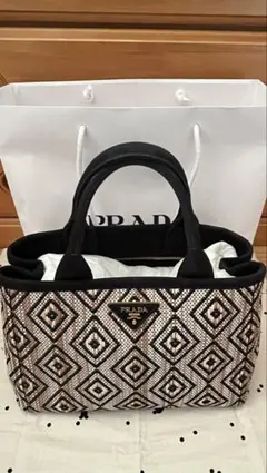 2026年最新】prada カゴ ノベルティの人気アイテム - メルカリ