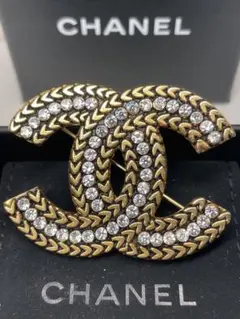 2026年最新】ブローチ シャネルの人気アイテム - メルカリ