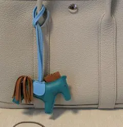 2026年最新】エルメス キーホルダー 馬の人気アイテム - メルカリ