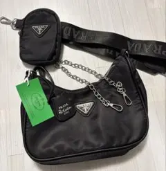 2026年最新】prada ノベルティ ショルダーバッグの人気アイテム - メルカリ