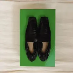 2026年最新】Bottega Veneta カラー：ブラック系 フラットシューズ