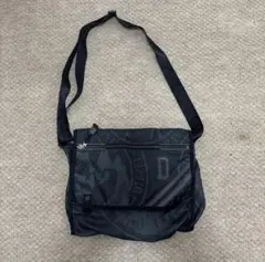 2026年最新】diesel メッセンジャーバッグの人気アイテム - メルカリ