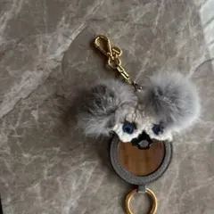 2026年最新】ミュウミュウ キーチャームの人気アイテム - メルカリ