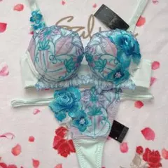 2026年最新】サルートe65の人気アイテム - メルカリ