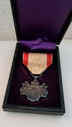 2026年最新】勲八等白色桐葉章の人気アイテム - メルカリ