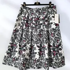 2026年最新】レリアン 13+スカートの人気アイテム - メルカリ