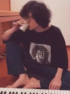 2026年最新】HEHN顔Tシャツの人気アイテム - メルカリ