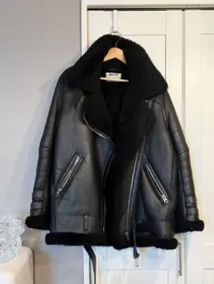 2026年最新】acne studios アクネ ムートンライダースの人気アイテム