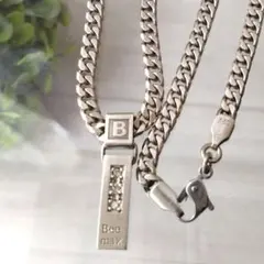 2026年最新】bee max ネックレスの人気アイテム - メルカリ