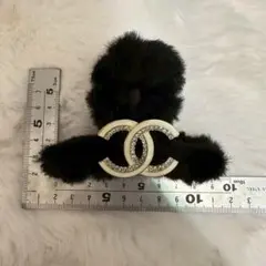 2026年最新】chanelノベルティヘアクリップの人気アイテム - メルカリ