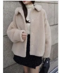 美品】HYEON ヘヨン ted cape ベージュ テディコート - メルカリ