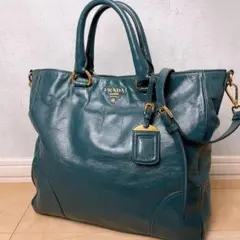 2026年最新】プラダ ヴィッテロ バッグの人気アイテム - メルカリ