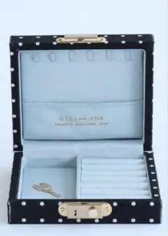 2026年最新】gigi ジュエリーボックスの人気アイテム - メルカリ