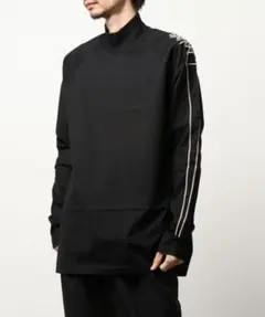 m54157255261_1.jpg?1765897148