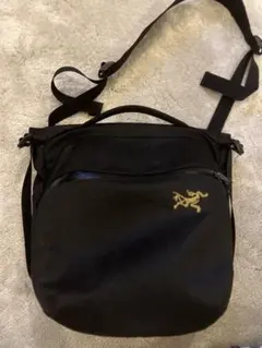 2026年最新】arc'teryx arro 8の人気アイテム - メルカリ