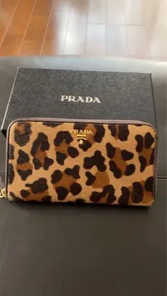 2026年最新】プラダ 財布 ハラコの人気アイテム - メルカリ