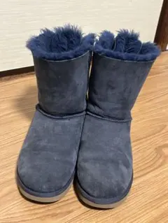 2026年最新】ugg ムートンブーツ ネイビーの人気アイテム - メルカリ