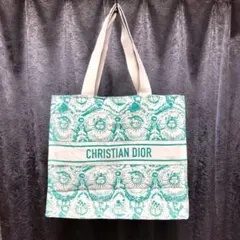 2026年最新】ディオールノベルティバッグの人気アイテム - メルカリ