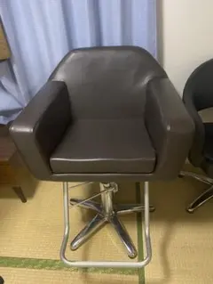 2026年最新】スタイリングチェアの人気アイテム - メルカリ