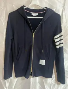 2026年最新】トムブラウン パーカの人気アイテム - メルカリ