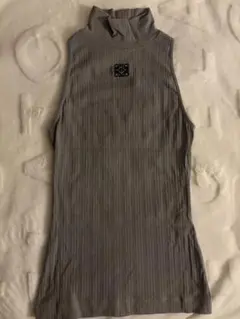 2026年最新】ロエベタンクトップの人気アイテム - メルカリ