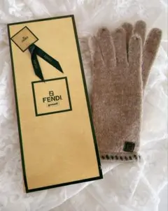 2026年最新】フェンディ手袋の人気アイテム - メルカリ