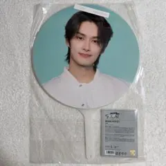 2026年最新】グループ名：SEVENTEEN うちわの人気アイテム - メルカリ