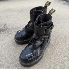 2026年最新】dr.martens jadon strapの人気アイテム - メルカリ