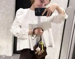 2026年最新】yoriパフュームブラウスの人気アイテム - メルカリ