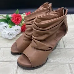 2026年最新】zucca ブーツの人気アイテム - メルカリ