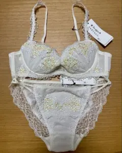 2026年最新】b70 ワコールの人気アイテム - メルカリ