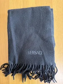 2026年最新】ベルサーチ VERSACE マフラーの人気アイテム - メルカリ