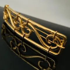 2026年最新】celine ヘアクリップの人気アイテム - メルカリ