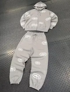 2026年最新】Corteiz スウェットパンツの人気アイテム - メルカリ